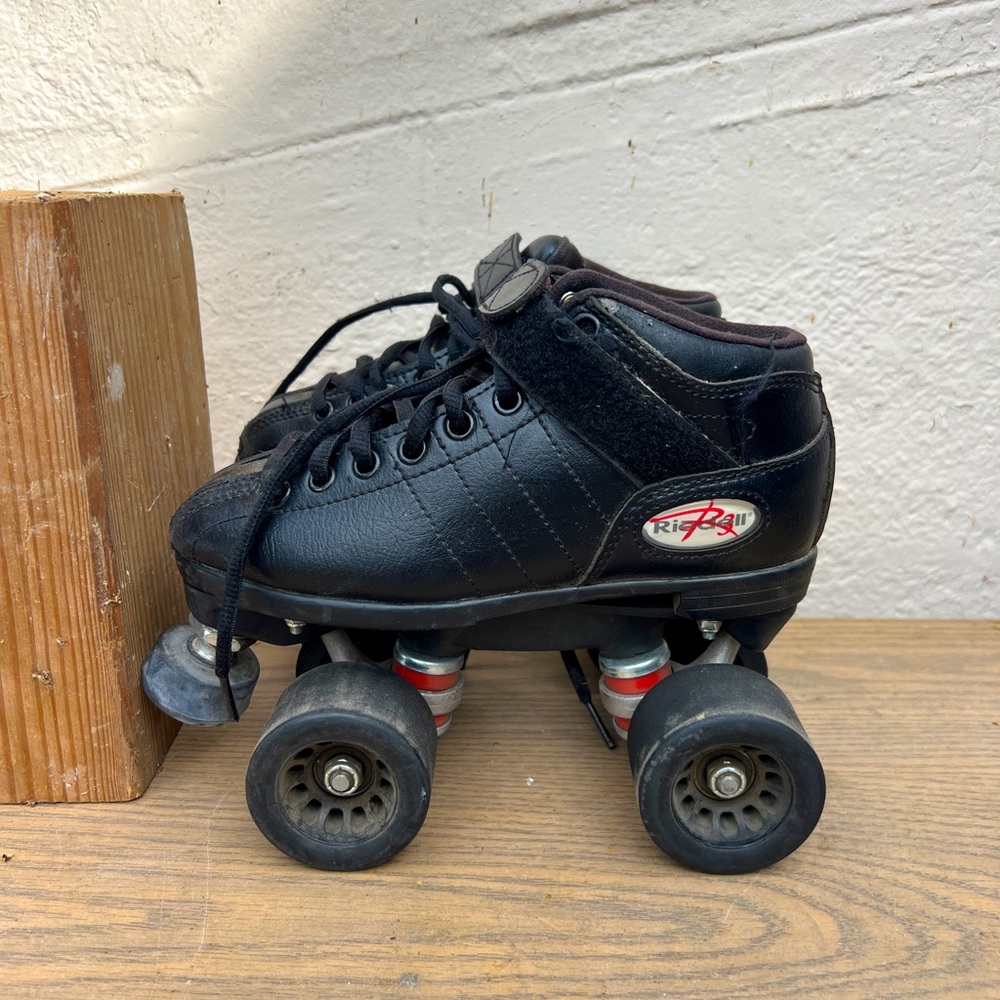Riedell R3 Roller Skates Black Caymans Unisex sz 3